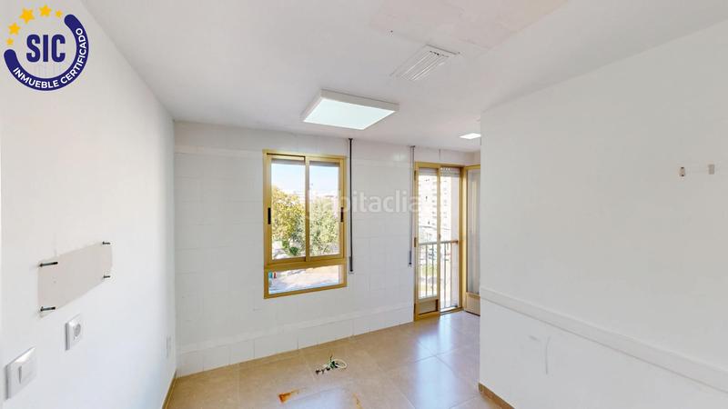 Foto 8c75878a-e73d-4c29-8ce1-639147c8c7e9. Appartamento in paseo de gregorio mayans y ciscar 1 in Oliva