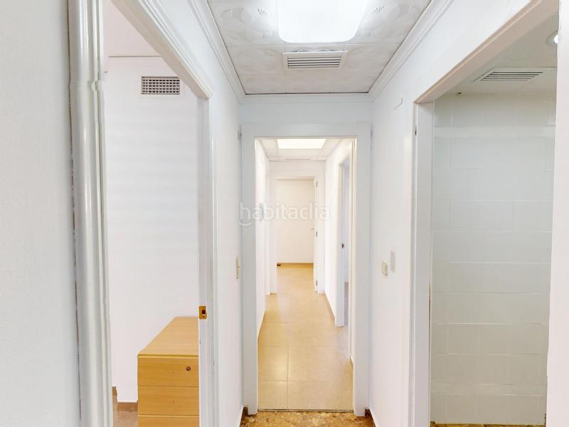 Foto c754f5b0-e859-4bd9-9682-df2237cba408. Pis a paseo gregorio mayans y ciscar 1 a Oliva pueblo Oliva