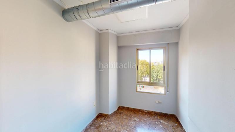 Foto cdfd8be1-0c52-477a-9de0-3ea2ee783302. Pis a paseo gregorio mayans y ciscar 1 a Oliva pueblo Oliva