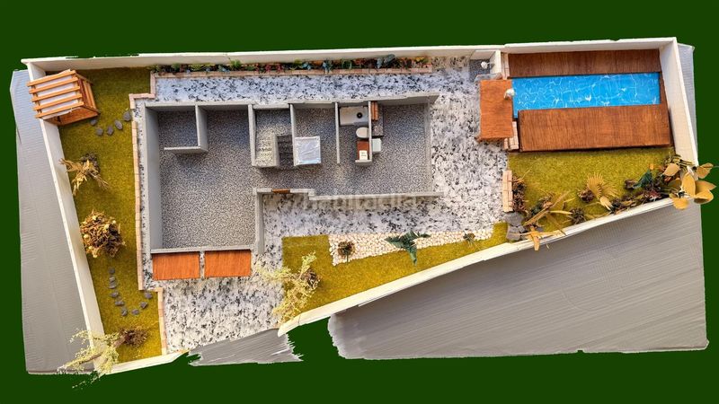 Foto f5d5fdfd-8655-48e7-9b6f-b475c035079a. Terreny residencial a calle codonyer 7 a Oliva playa Oliva