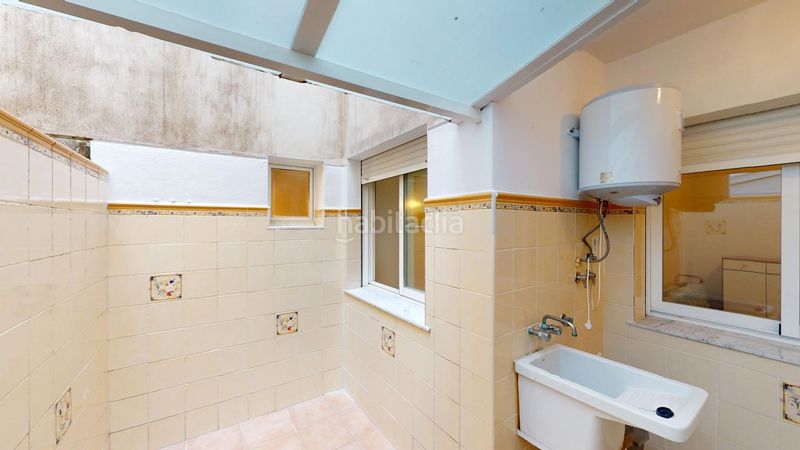 Foto 8f7bce37-7ad6-4c6c-9a54-ef60c9121c9a. Pis a calle paloma de 49 a Miramar