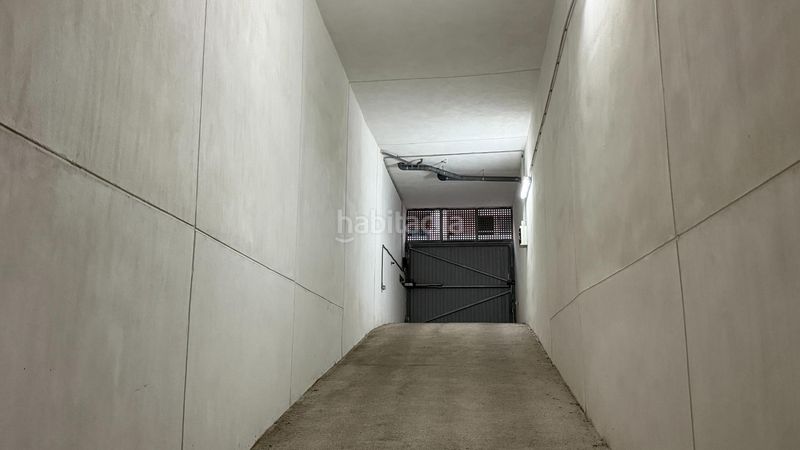 Foto d2f6ccc6-bd98-4e87-956d-bbf3f0962eb2. Pis a calle paloma de 49 a Miramar