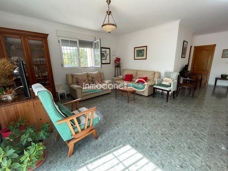 Foto 1c4a1457-0f3d-47a4-8419-66c75ed76eab. Chalet with heating parking in Oliva playa Oliva