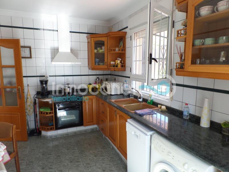 Foto 719f0296-9dc8-4bc5-8570-4aaa6c859613. Chalet en Oliva playa Oliva