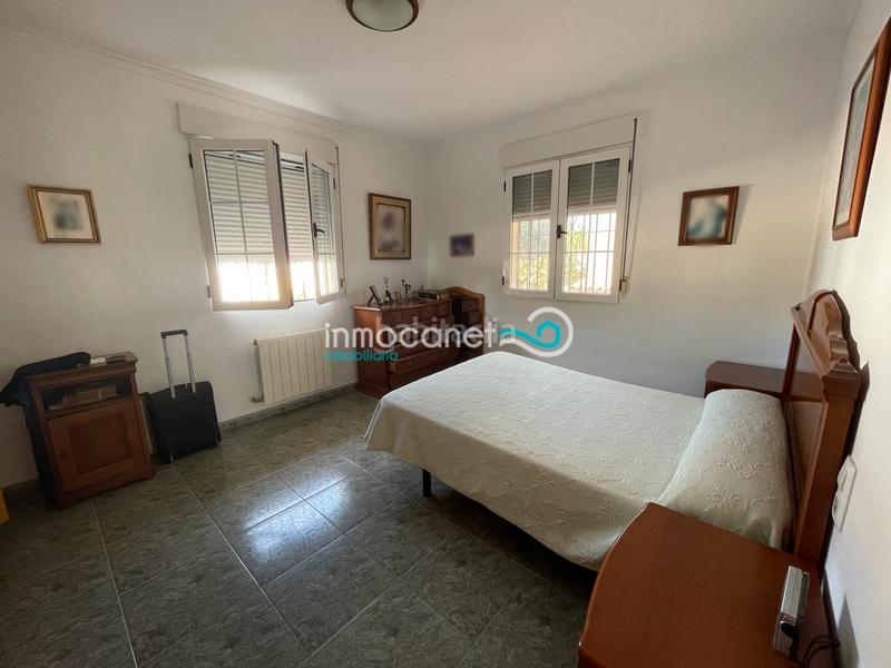 Foto e181627d-4085-4c4a-bede-9407cb1f3b7a. Chalet en Oliva playa Oliva