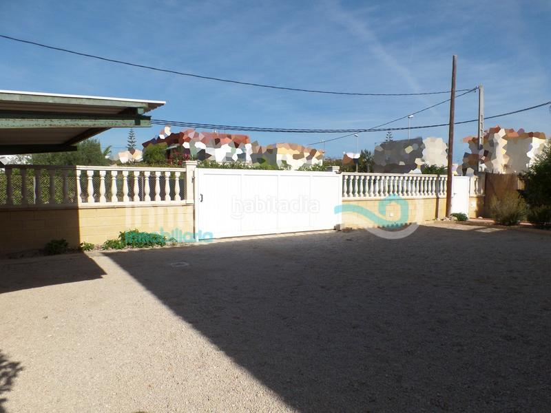 Foto f4544266-28d4-4ee3-84e4-81642abe500b. Chalet en Oliva playa Oliva