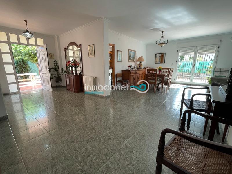 Foto be861088-7a0b-46a9-987c-a8e6e6425e5a. Chalet con riscaldamento parcheggio in Oliva playa Oliva