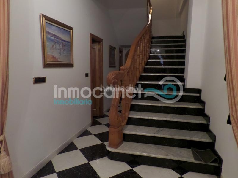 Foto 413f0251-3ac4-4ce3-a6b1-c51670ccba3b. Casa en Oliva pueblo Oliva