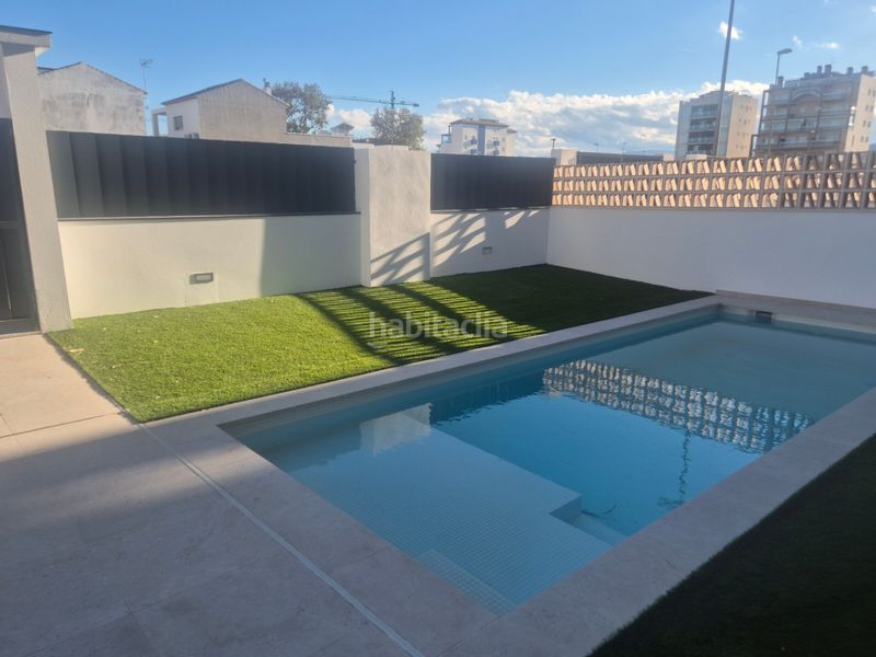 Foto 521048a7-692e-4905-afd2-8500b310def1. Appartement mit heizung parking pool in Oliva playa Oliva
