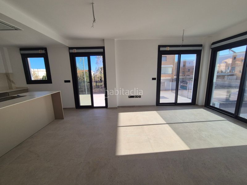 Foto a02e9147-47f0-451c-ae24-1a89d4b3c832. Appartement mit heizung parking pool in Oliva playa Oliva