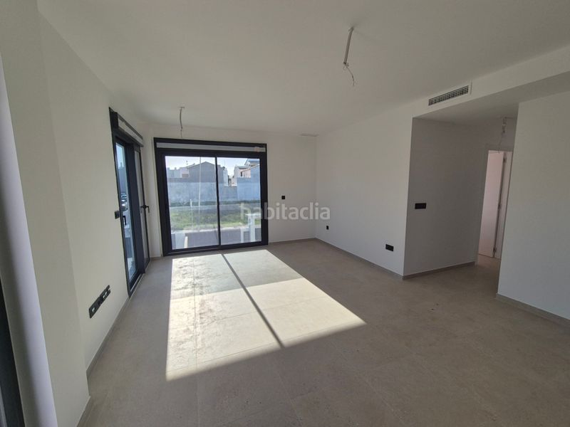 Foto c402c0a2-1f92-4b4e-b93d-a3cbe886addd. Appartement mit heizung parking pool in Oliva playa Oliva