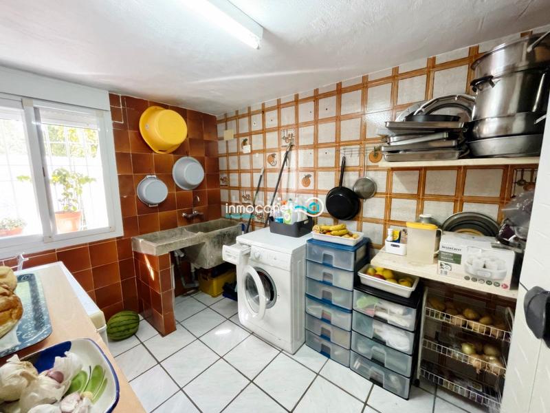 Foto 12168be1-b8b8-4b69-8084-c5e0852ec2f6. Chalet mit pool in Oliva playa Oliva