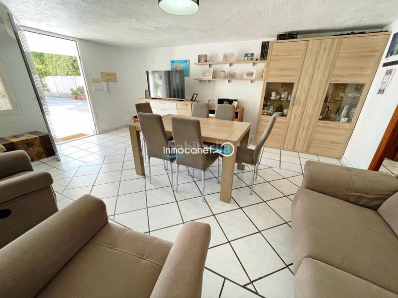 Foto 3270559b-fd9b-4ad3-879a-7335014b17cd. Chalet with pool in Oliva playa Oliva