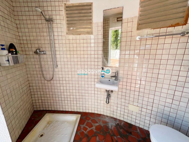 Foto 3b9e183e-d1f1-49a8-bdf9-a957969d8e3d. Chalet with pool in Oliva playa Oliva