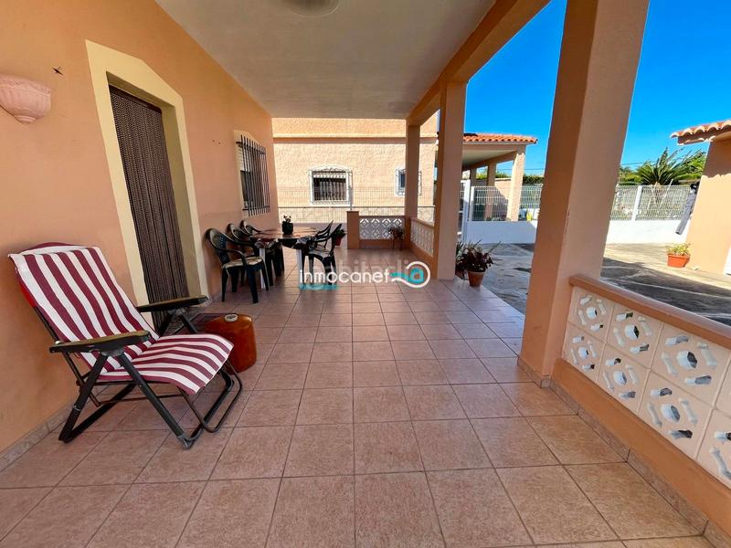 Foto abcfee46-c707-4e90-a376-a73163803aa9. Chalet in Oliva playa Oliva