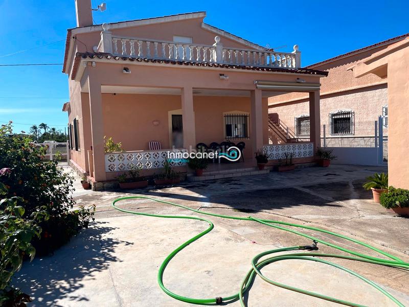 Foto 2d967602-8e9c-4af7-98de-570117d70d4a. Chalet in Oliva playa Oliva