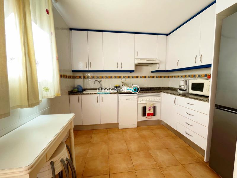 Foto 241b5127-d404-4295-b76e-c0dac595de42. Casa a schiera con riscaldamento parcheggio piscina in Oliva