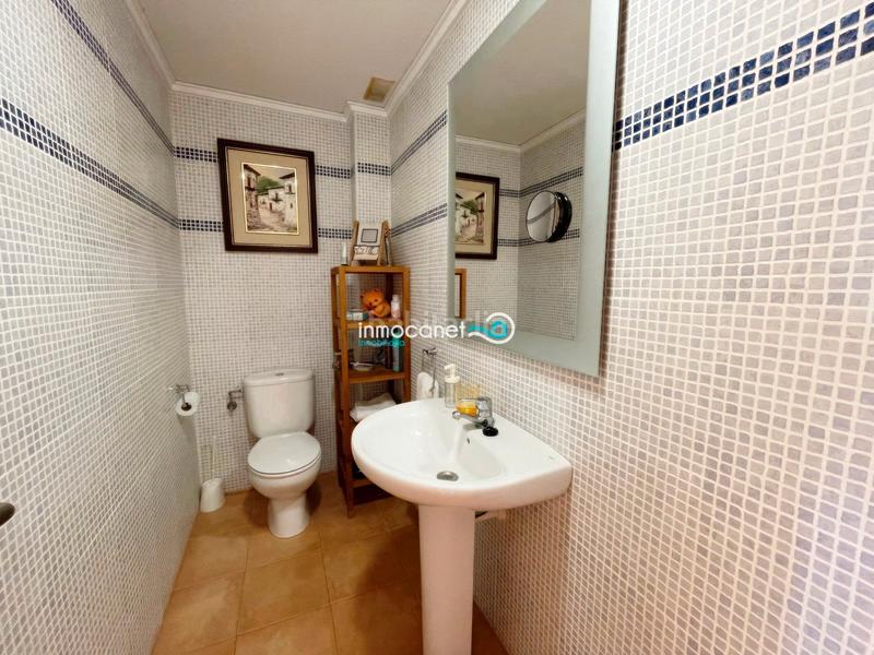 Foto 2fe57157-71ce-4986-b7e8-9b4a0cf1b918. Casa a schiera con riscaldamento parcheggio piscina in Oliva