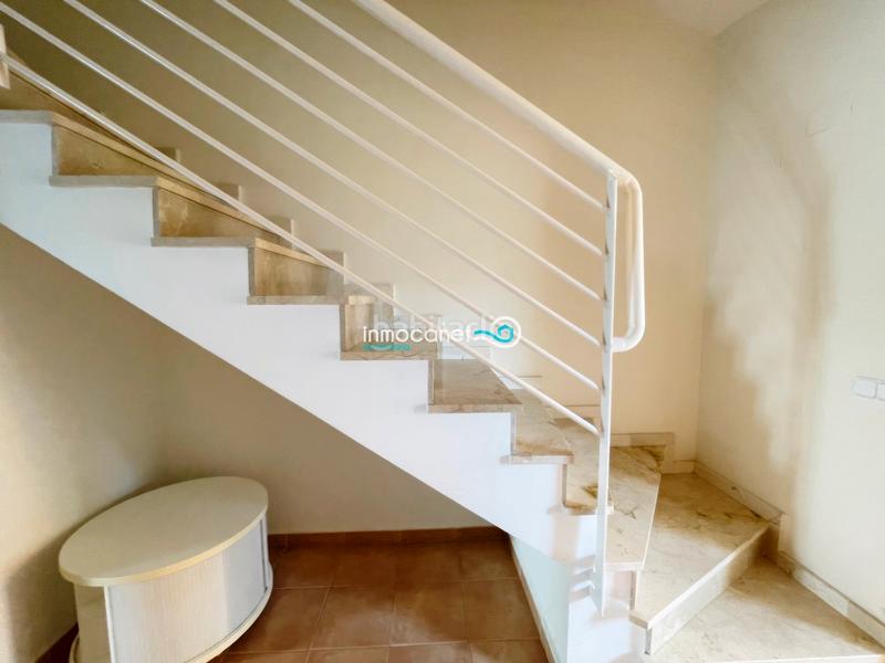 Foto 735b331c-2307-4ecc-85a1-ee9addd61c71. Semi detached house with heating parking pool in Oliva nova Oliva