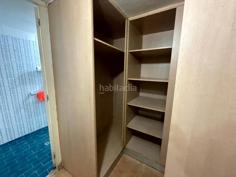 Foto 5d4192a1-3b9a-40f4-8f36-57dec0673823. Local comercial a Oliva playa Oliva