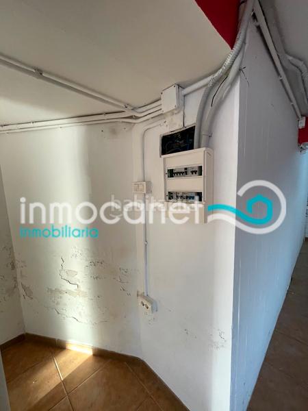 Foto d78e5e66-c893-4b76-9230-e37b38023c4f. Local commercial dans Oliva playa Oliva