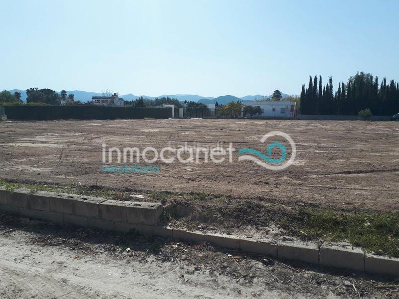 Foto 9b7451ae-882c-4963-80ff-d3b6d114d9f4. Terreno residenziale in Oliva playa Oliva