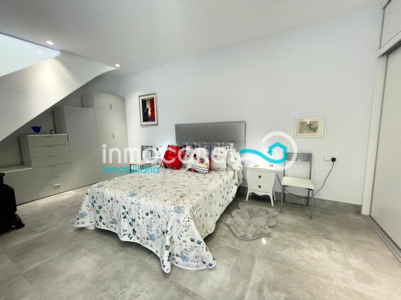 Foto 59d19c6c-0673-41de-8bba-fecec8920d0f. Casa en Oliva pueblo Oliva