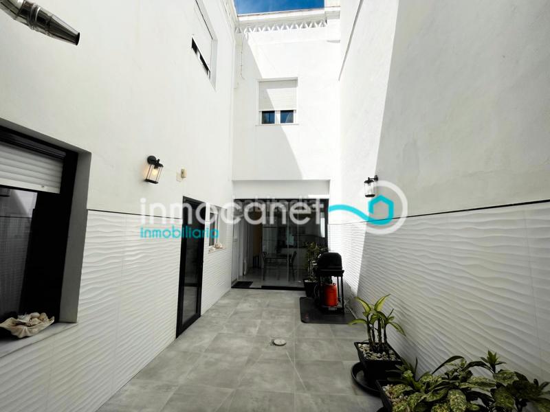 Foto 8d95da1d-ea89-4ce1-a29f-a4bad726b083. Casa en Oliva pueblo Oliva