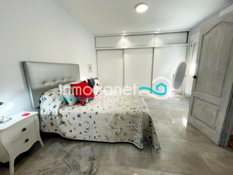 Foto dd10d622-b4b0-4c67-adec-fe3a6bd591f7. Casa en Oliva pueblo Oliva