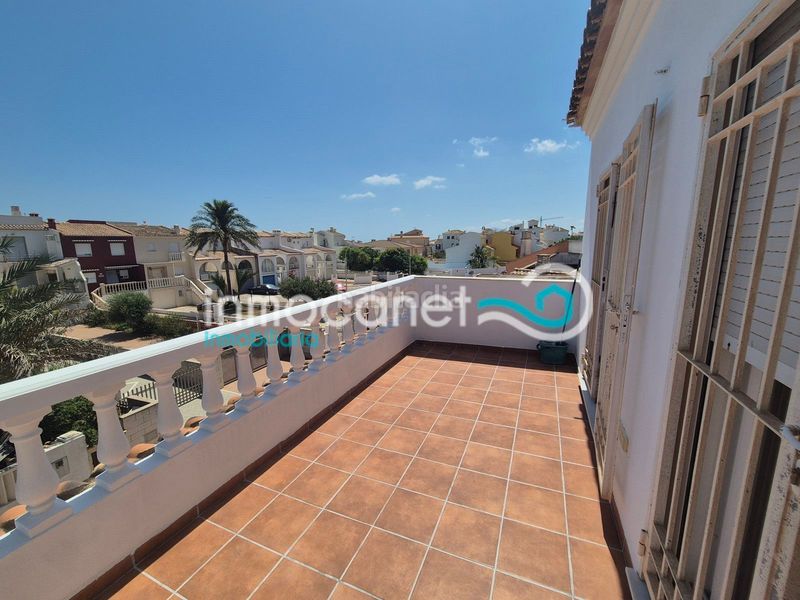Foto 8326a815-4a8d-4393-a5e3-cbb1f2717655. Casa adosada en Oliva nova Oliva