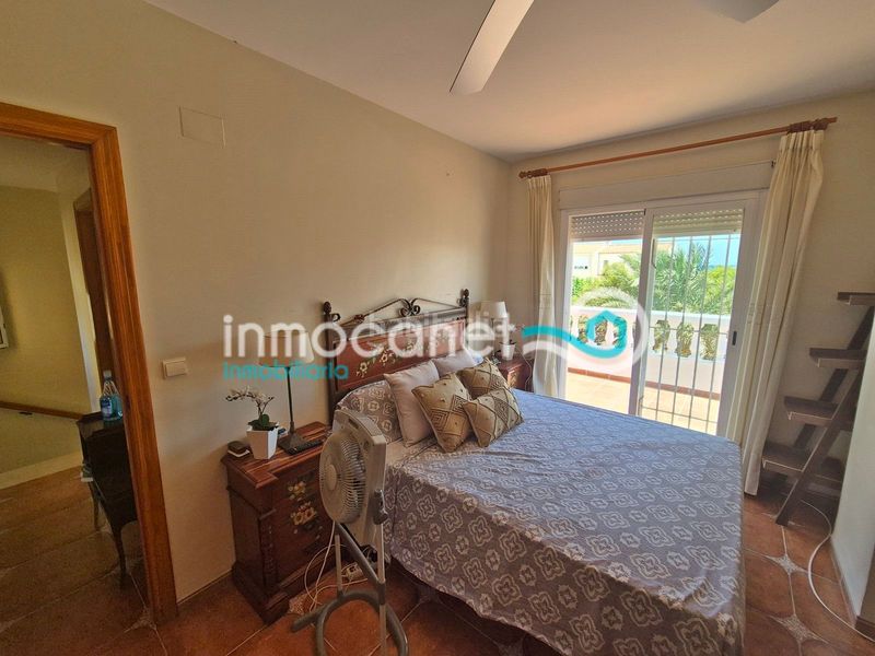 Foto a97fb783-3ae8-4919-9bf8-a5481dec6288. Casa adosada en Oliva nova Oliva