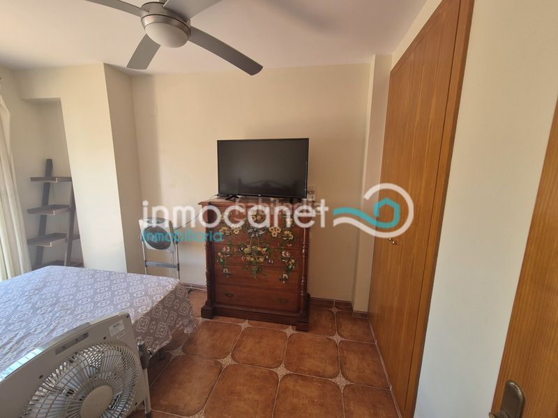 Foto e8d83ece-5d9d-45c9-a674-9ff6a675d0b0. Casa adosada en Oliva nova Oliva