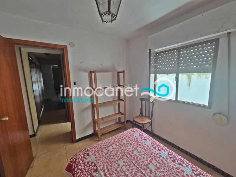 Foto a10f7f98-9667-45e0-a807-5ad3e1ed99d9. Casa en Oliva pueblo Oliva