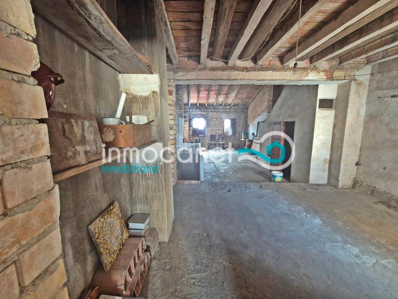 Foto db4adc04-5306-4855-bd84-75a108914218. Casa en Oliva pueblo Oliva