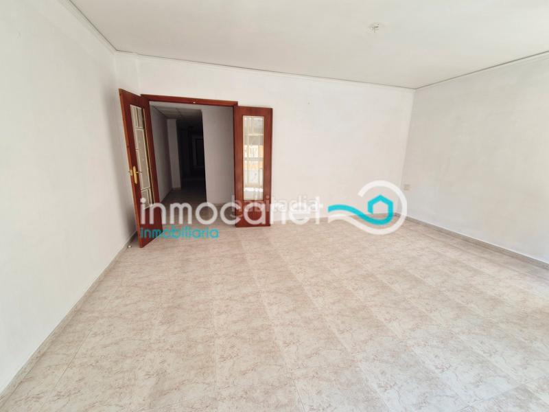 Foto 9f308c40-513c-400e-9fc0-ee5dc2394a22. Apartamento en Oliva pueblo Oliva