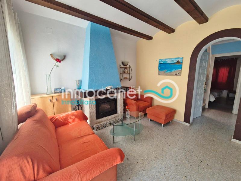 Foto 0344ed4a-c756-4648-ace7-ebba455d7c2c. Chalet con piscina in Oliva nova Oliva