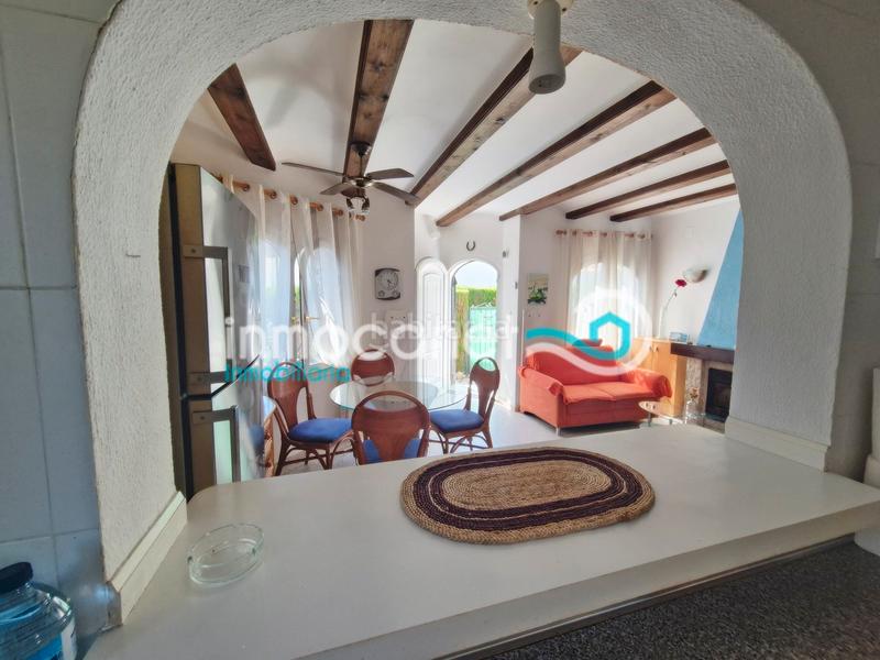 Foto 3db0c458-317d-4bad-ab9a-ededa452dcc1. Chalet con piscina in Oliva nova Oliva