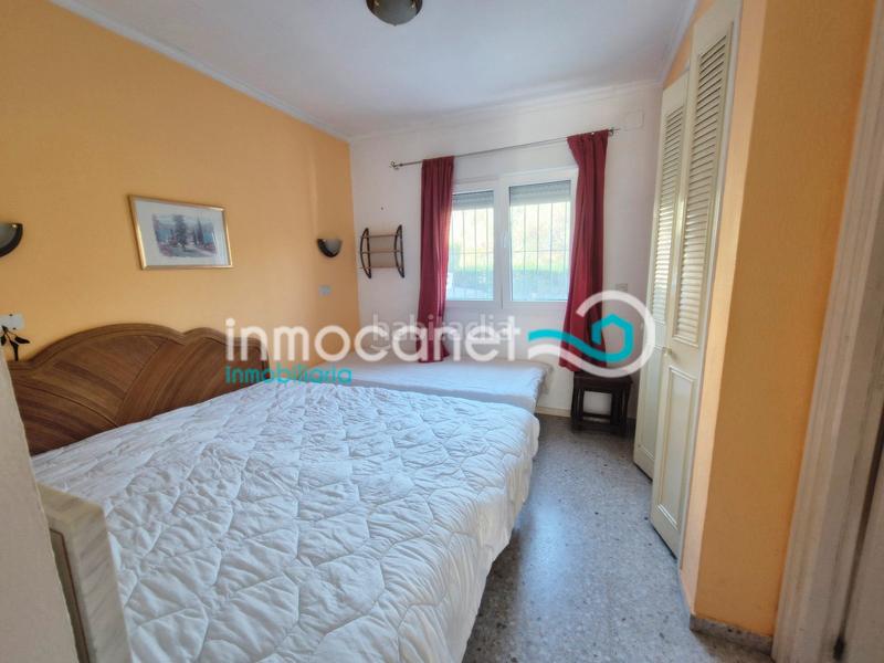 Foto cbb2d508-46e2-41d6-b63b-bcf9f292a23f. Xalet amb piscina a Oliva nova Oliva