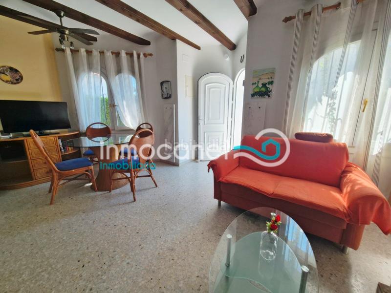 Foto ff7b0d11-e468-44e8-a508-9627453b22e9. Xalet amb piscina a Oliva nova Oliva