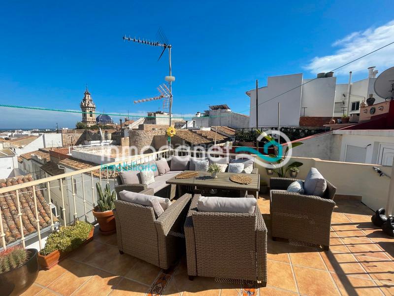 Foto 8df07f83-0980-4eda-b328-f15c2166b9d1. Casa amb calefacció a Oliva pueblo Oliva