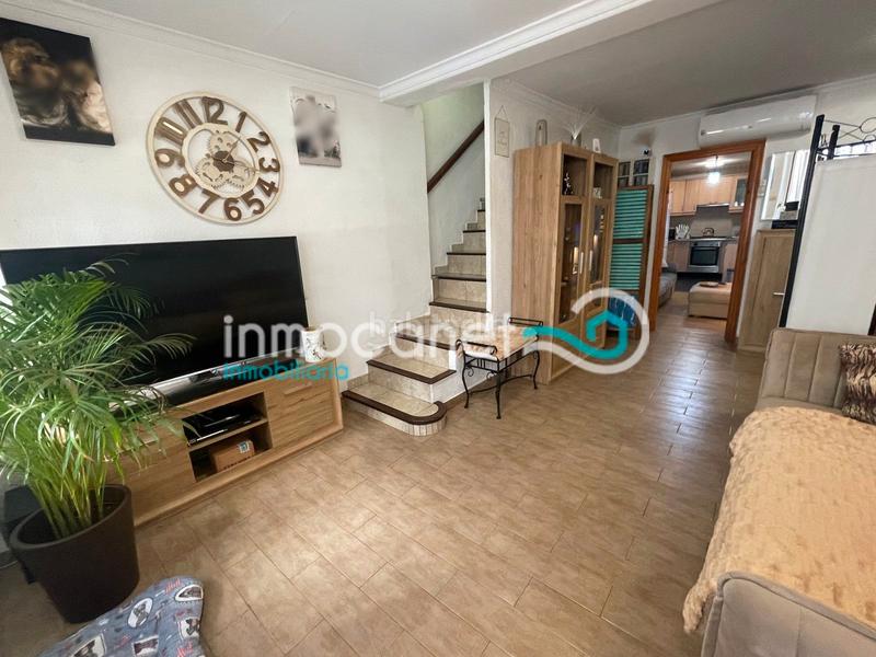 Foto b1bb55d6-63f6-4570-8483-2b51358e870b. Casa amb calefacció a Oliva pueblo Oliva