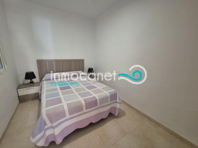 Foto 1092ce2f-55f9-4c2c-b06e-a43794bf48d0. Apartament a Piles