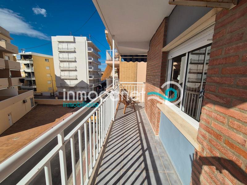 Foto 19033bfe-0af4-40de-910a-7c11eae6ca52. Apartament a Piles