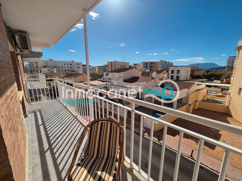 Foto 60c09f1f-5890-43ea-b7f8-26e427fe3731. Apartament a Piles