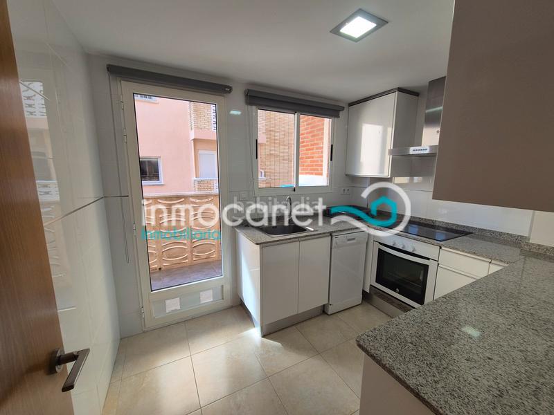 Foto 64fd50c6-fa8e-4172-8c60-aba7e1ede55d. Apartament a Piles