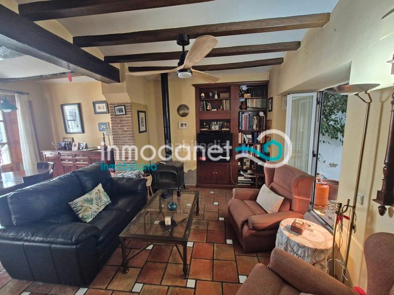 Foto 2f3d5876-d4b2-40aa-b0d3-e335e55e7f3a. Casa en Oliva pueblo Oliva