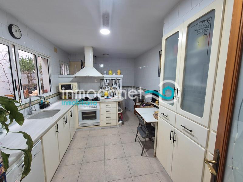 Foto 813904fd-c979-404e-810d-b98248cffa82. Casa en Oliva pueblo Oliva