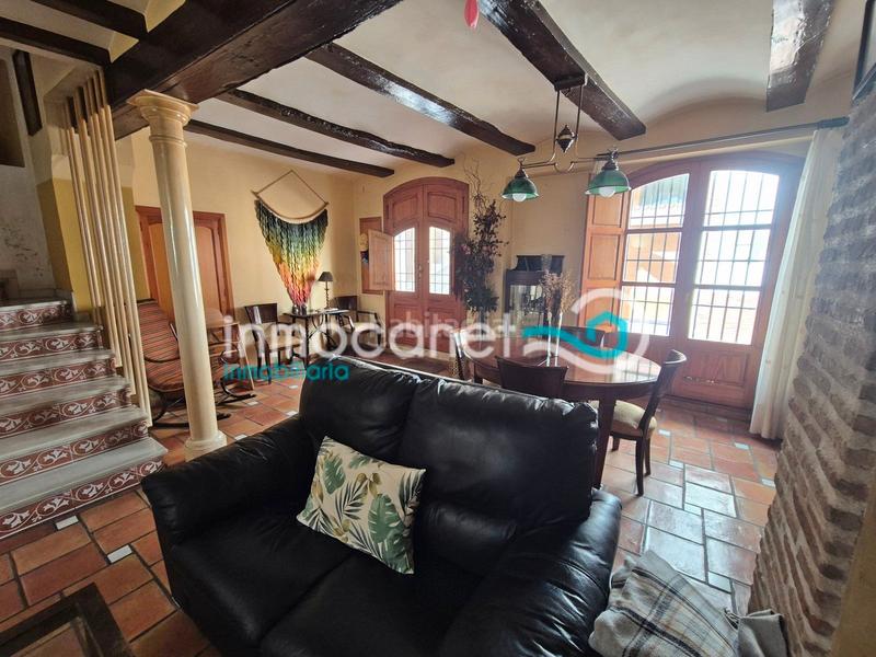 Foto d1b47f0c-2762-43ed-a952-7bf43ba3aa10. Casa en Oliva pueblo Oliva