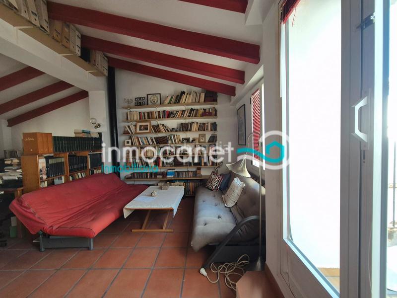 Foto b9b6196e-00a7-490e-89b8-6a6b9a31971f. House with heating in Oliva pueblo Oliva