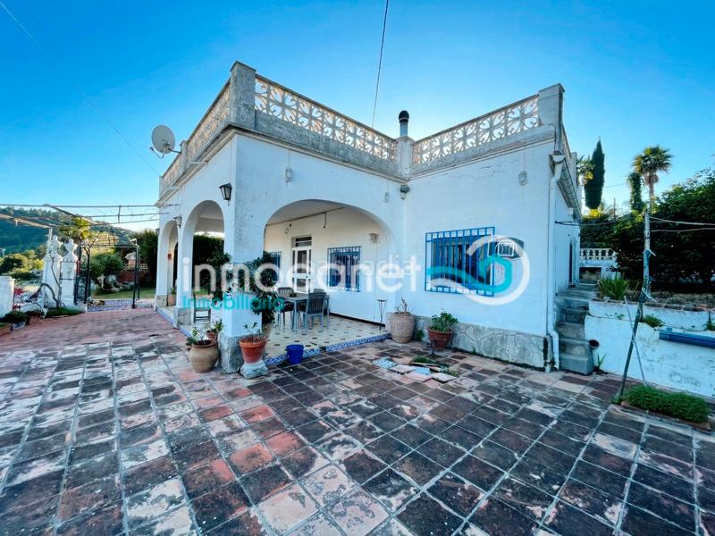 Foto 9e36764d-b3ee-48a9-9263-d792488ff004. Chalet with pool in Oliva pueblo Oliva